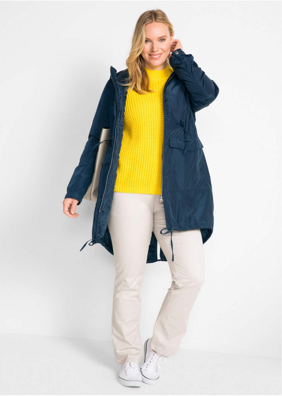 Manteau outdoor légèrement doublé avec cordon de serrage