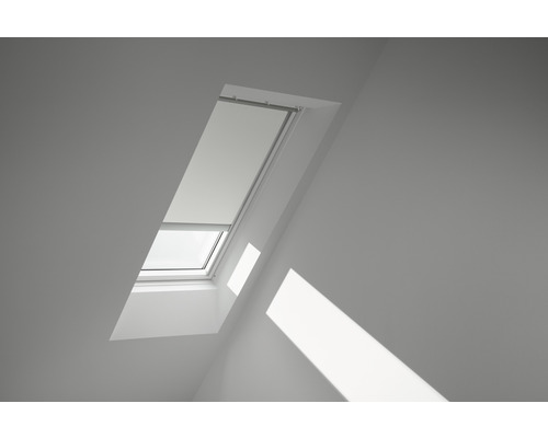 VELUX verduisterend rolgordijn, effen wit, op zonne-energie, wit frame, DSL C02 1025SWL