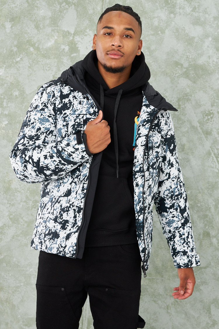 Parka noir camouflage à capuche
