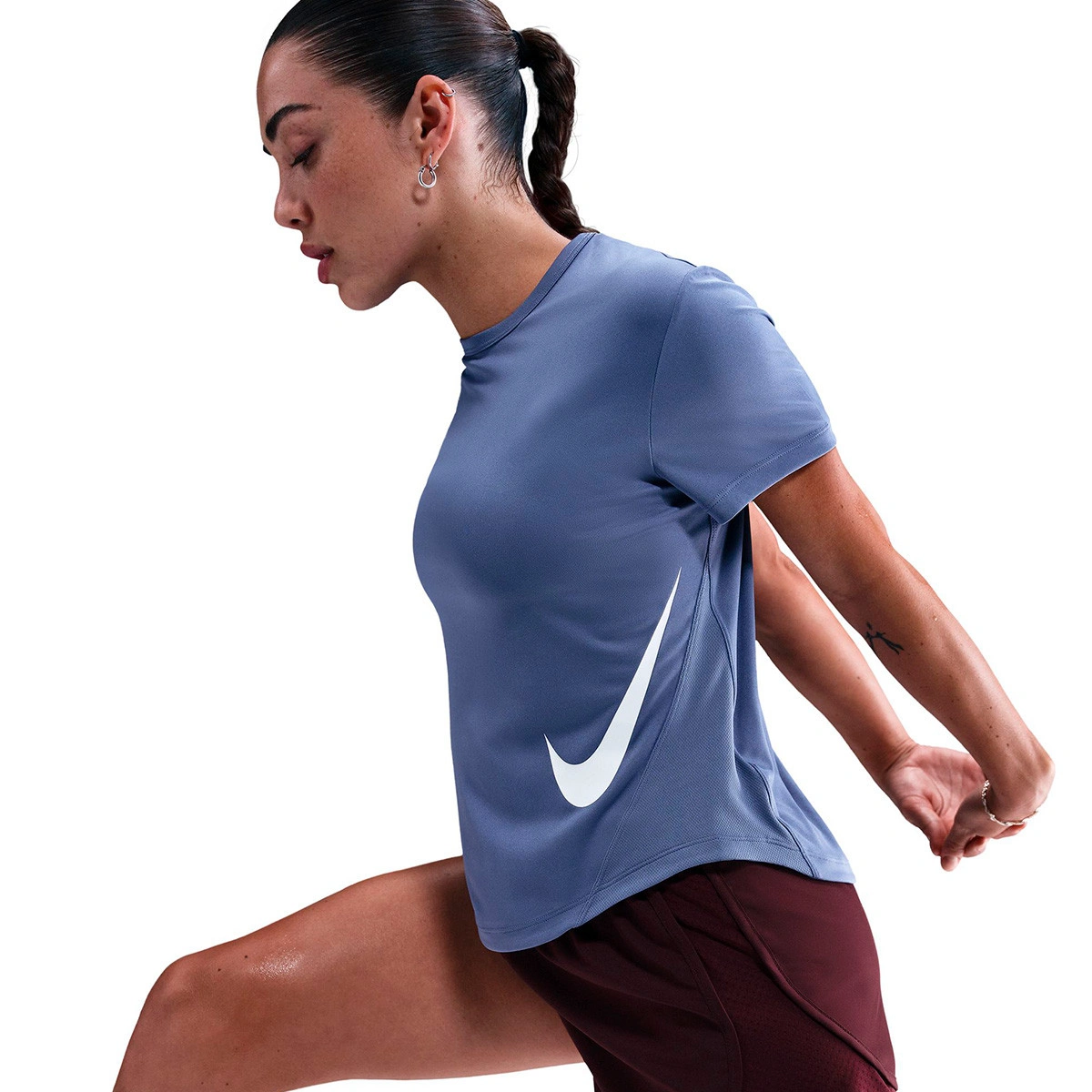 T-Shirt Nike Tempo Swoosh Dri-Fit Mulher