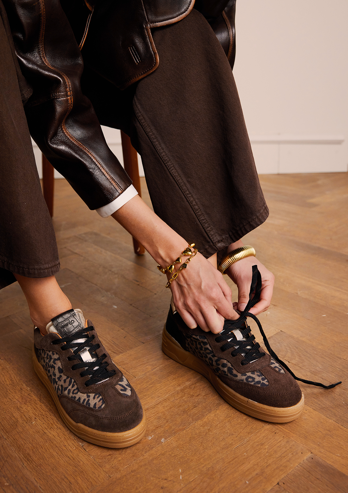 Leopard suède sneakers