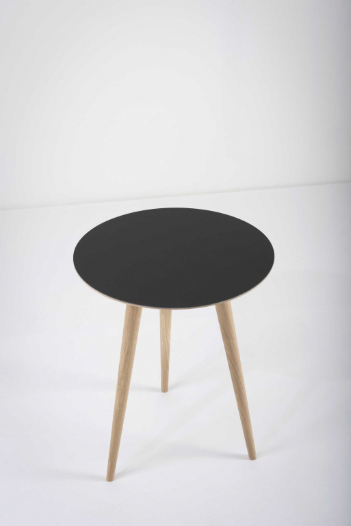 Gazzda Arp bijzettafel 45 Smokey Blue