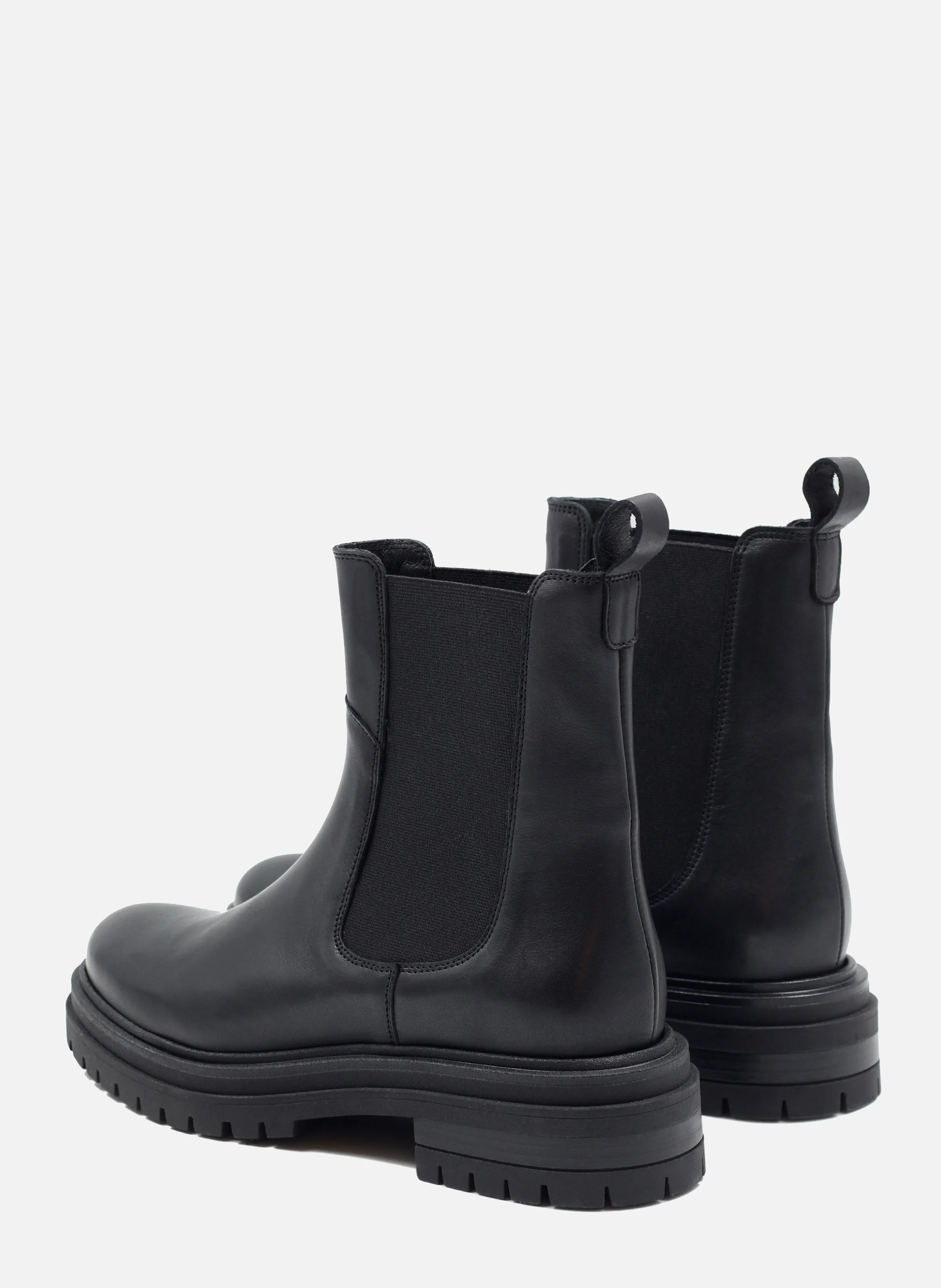 Bottines chelsea crantées cuir lisse | Noir