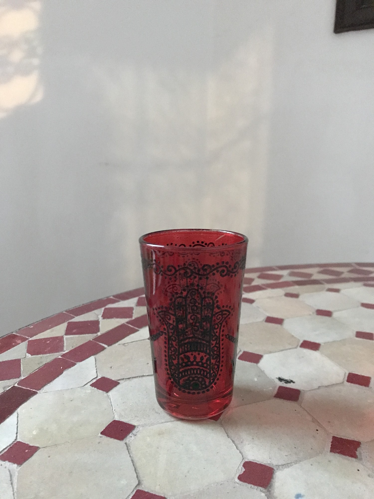 Teeglas 'Fatima', rot, Ø 5 cm, H 9 cm zu 4,80