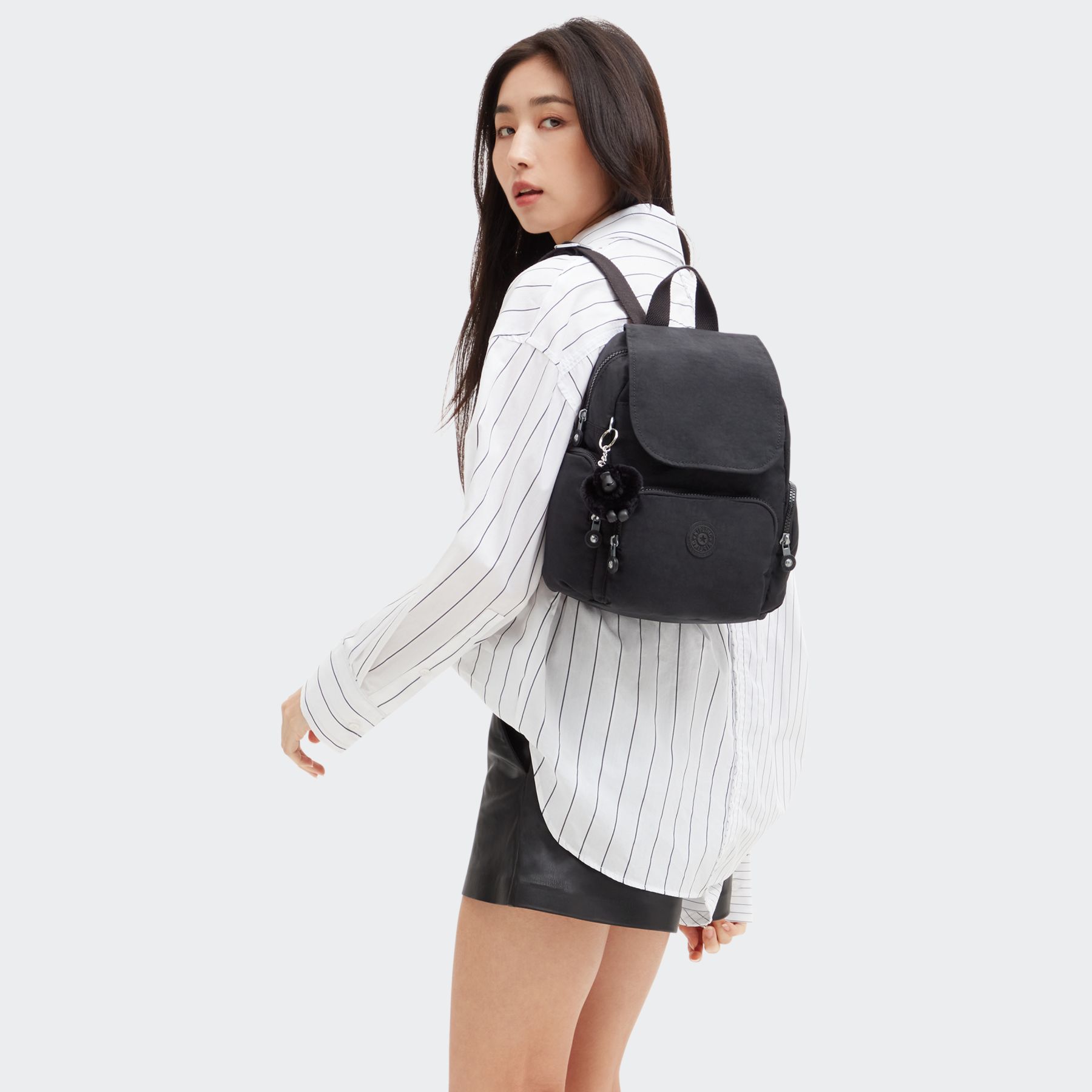 CITY ZIP MINI Mini sac à dos avec bretelles ajustables - Black Noir