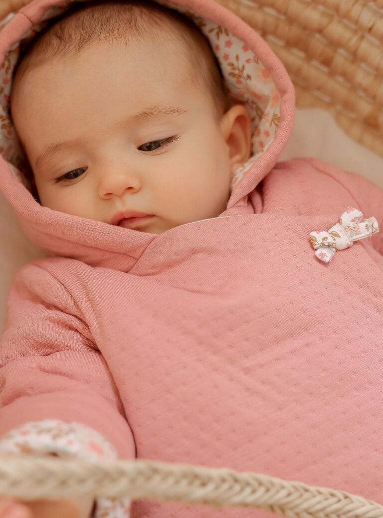 Veste à capuche en tubique rose clair