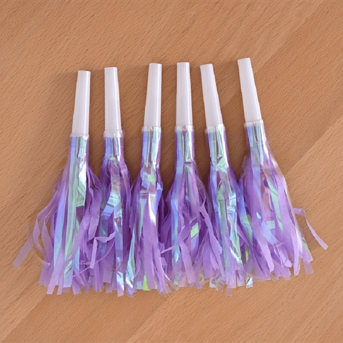 (6er Set) 17cm Party Tröten Hologramm Hörner Geburtstags Luftrüssel Fotorequisiten Accessoires Krachmacher Trompete - Lila