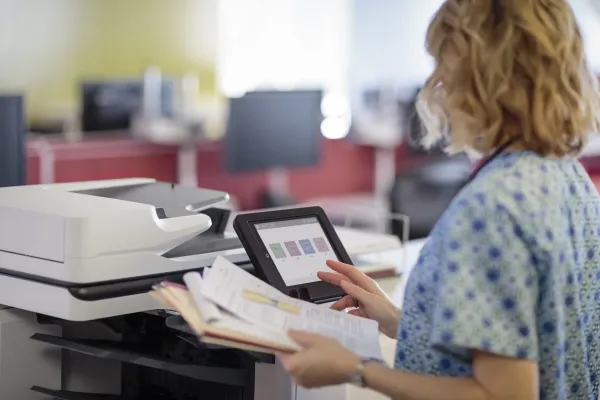 HP Color LaserJet Enterprise MFP M681dh - Multifunktionsprinter - farve - laser - 215.9 x 863.6 mm (original) - A4/Legal (medie) - op til 47 spm (kopiering) - op til 47 spm (udskriver) - 650 ark - USB 2.0, Gigabit LAN, USB 2.0 vært