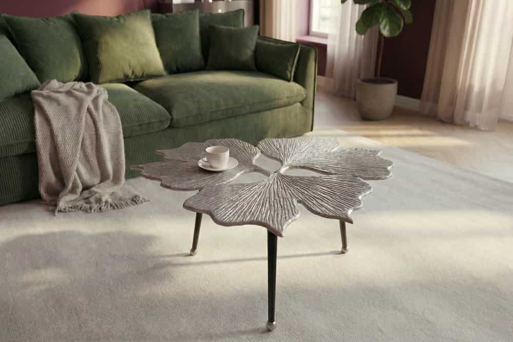 Dekorativer Couchtisch GINKGO LEAFS 75cm silber handmade Metall