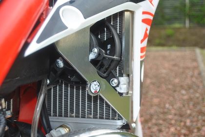 Protection de radiateur aXp aluminium