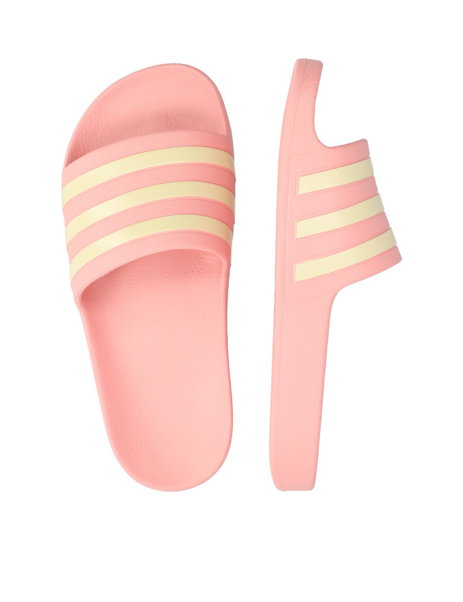 ADILETTE AQUA