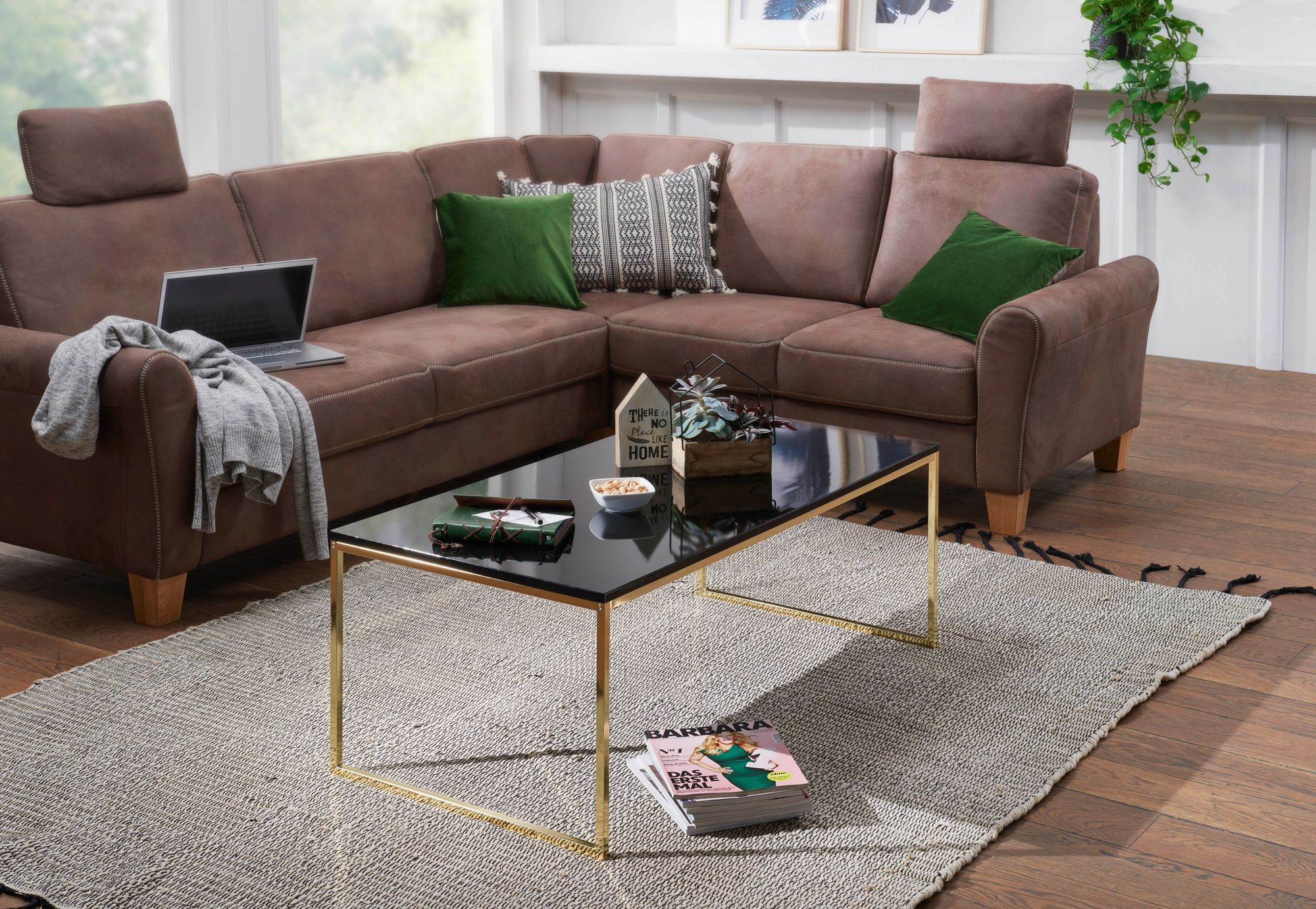 KADIMA DESIGN RIVA Couchtisch, Metall und Holz, filigrane Beine, schwarze Tischplatte, 120x45x60 cm.