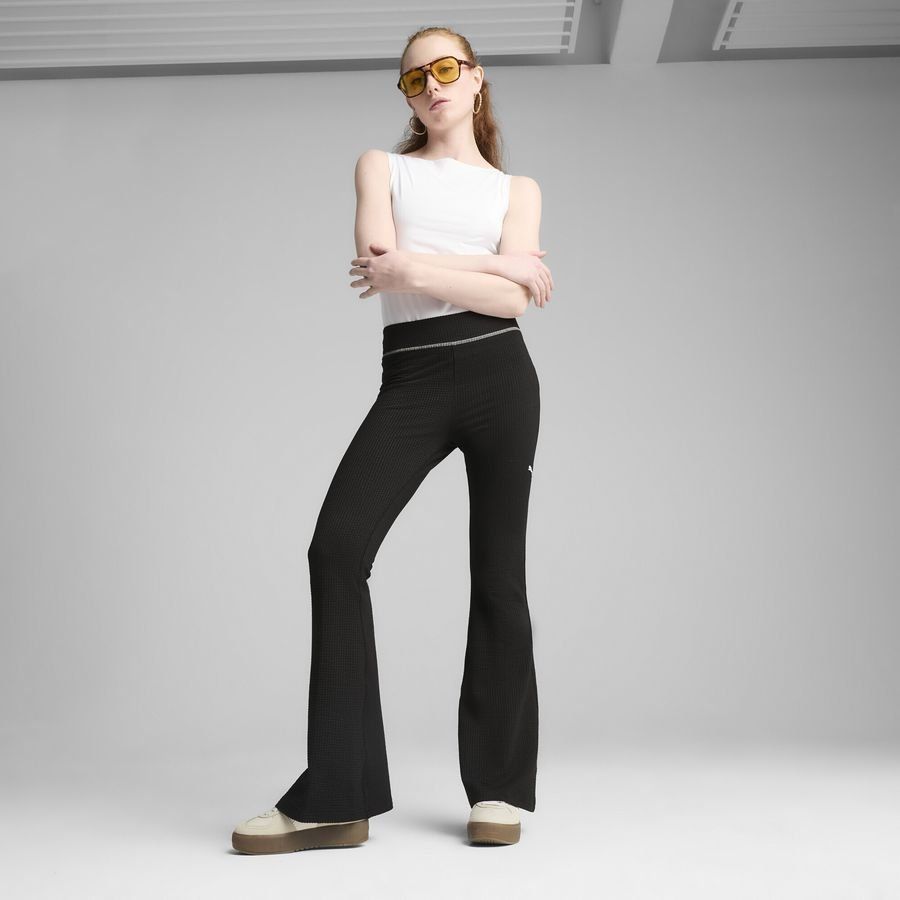 Puma DARE TO Strukturierte ausgestellte Leggings
