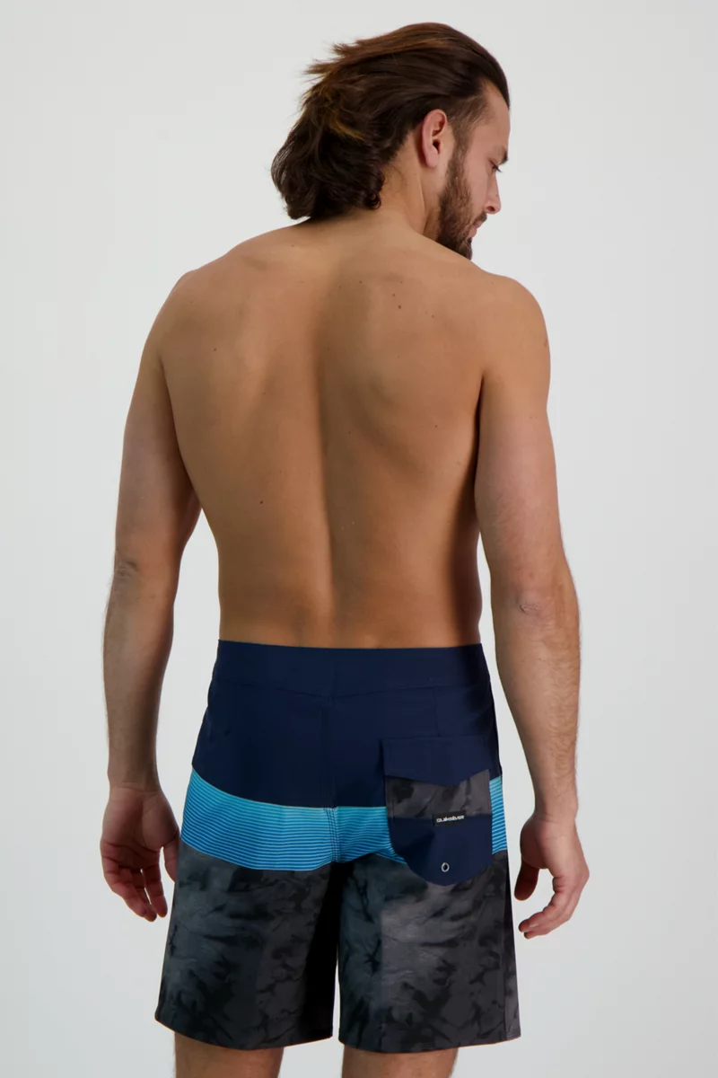 Quiksilver Surfsilk Panel 18 Inch Herren Badeshort
