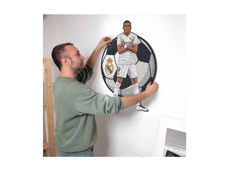 Iconic Puzzle Kylian Mbappé – Real Madrid Offiziell lizenziertes Holzpuzzle, Grösse M