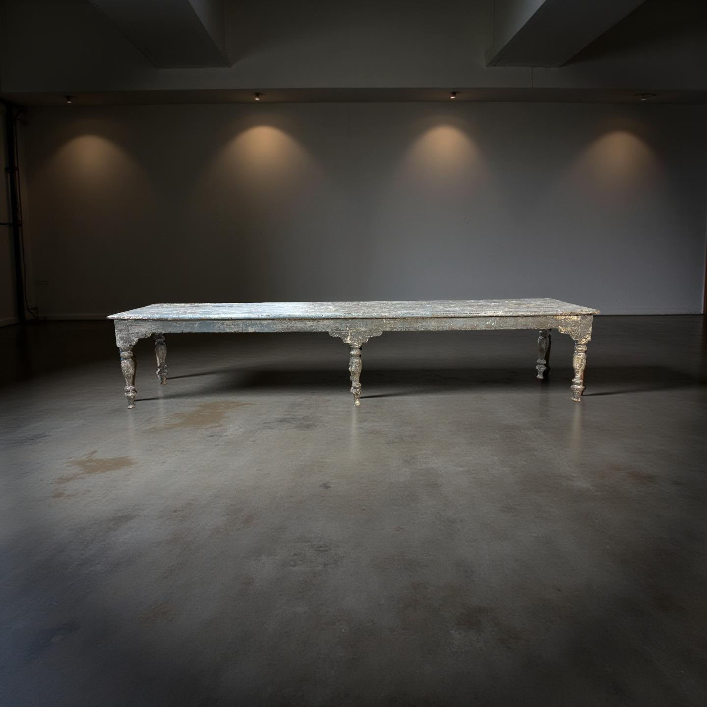 Salontafel blauw met 6 poten uniek
