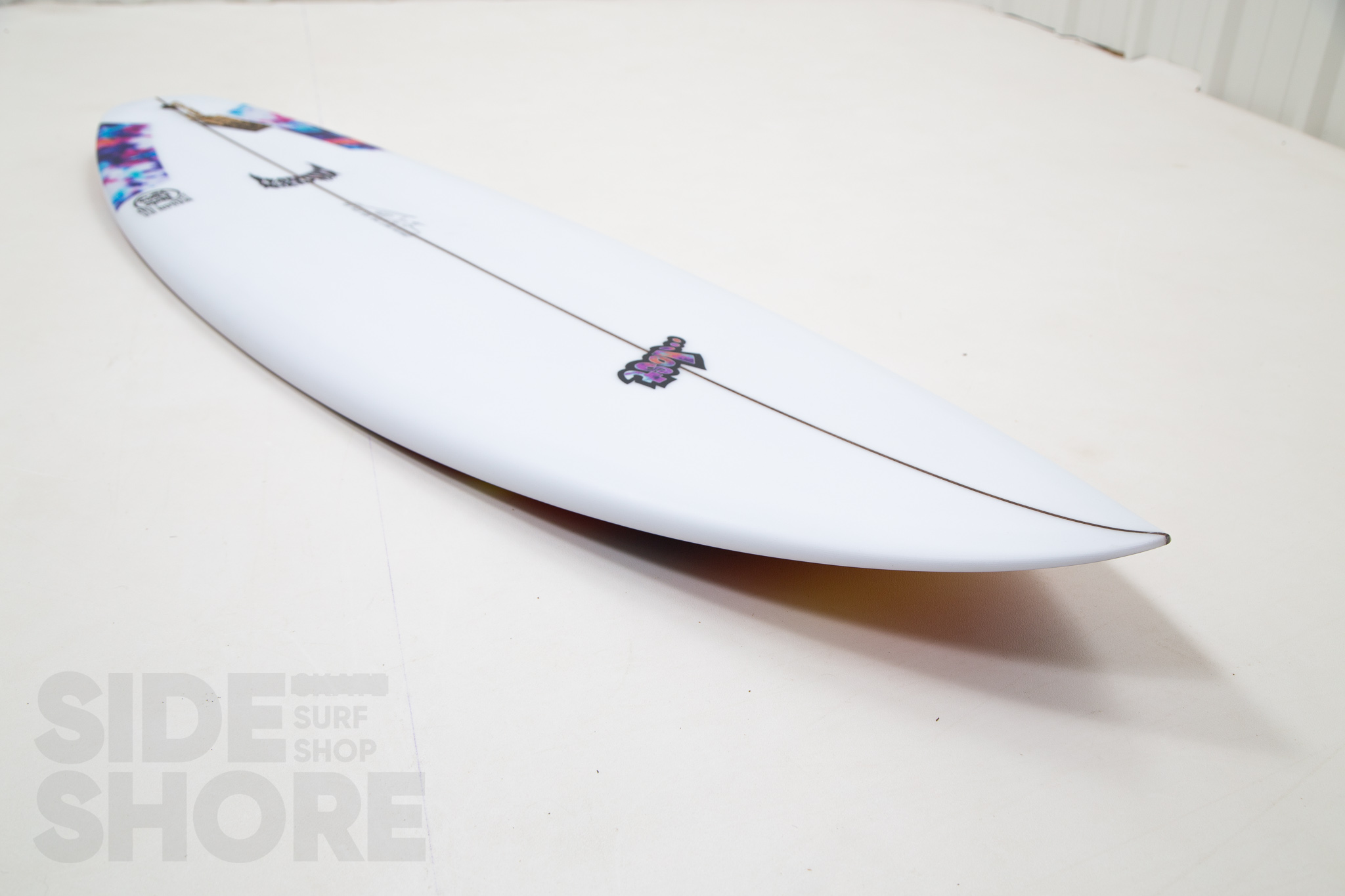 Lost Little Wing - Spray - 5’8 x 19.13