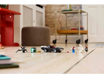LEGO Spider-Man vs. Venoms klassieke auto (76309)