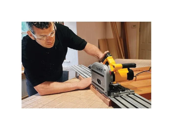 DeWALT DWS520KTR-QS - Cirkelsav - 1300 W - 165 mm