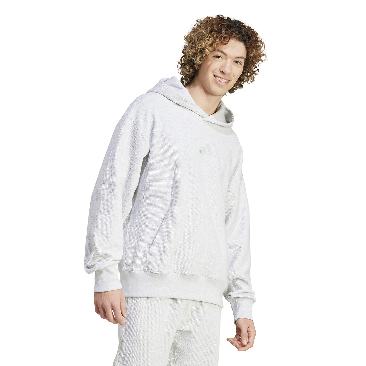 ADIDAS ROUPAS ESPORTIVAS<br>Moletom com capuz e logo tonal