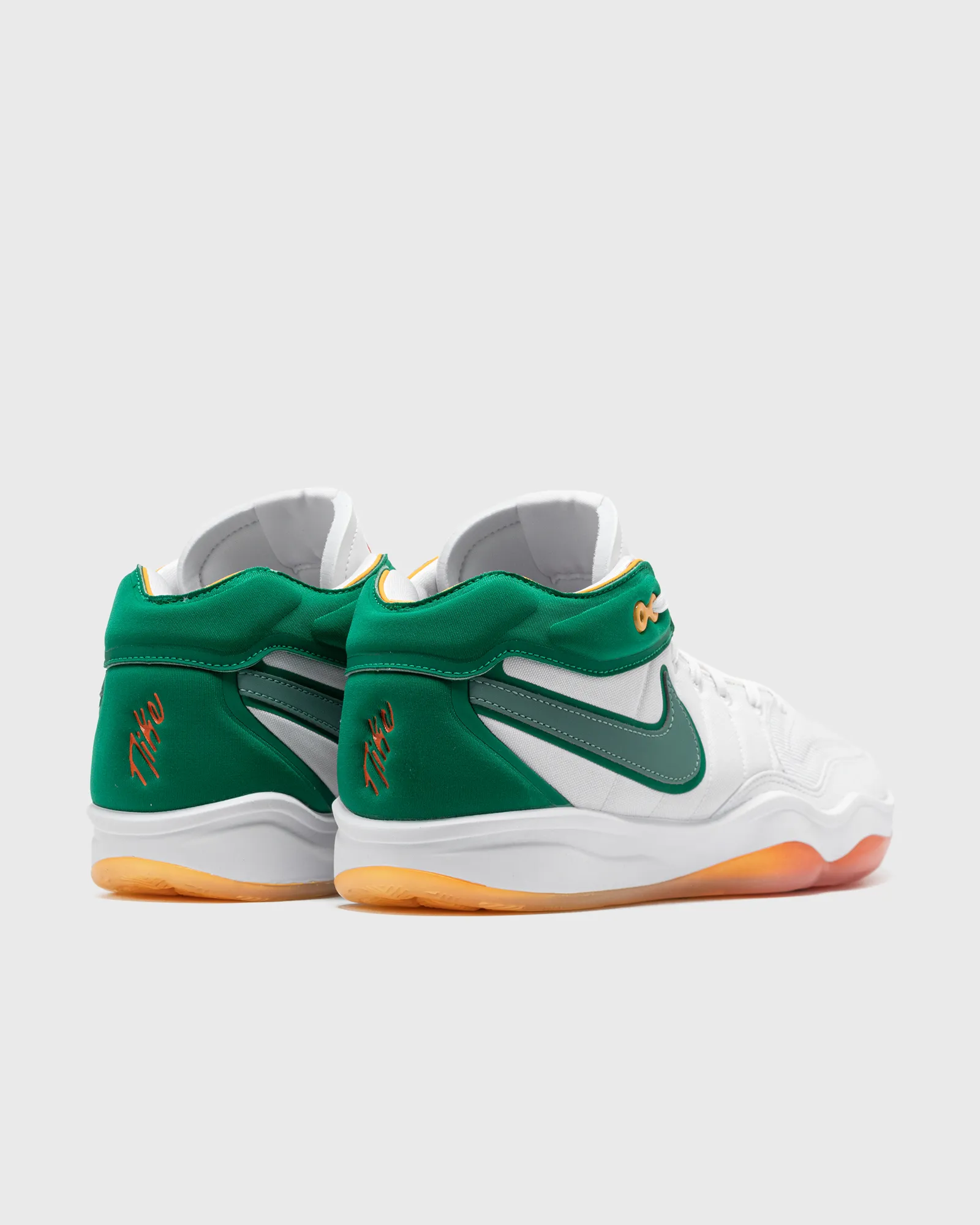 Nike AIR ZOOM G.T. HUSTLE 2