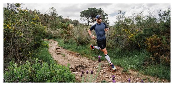 Maillot manches courtes Compressport Trail Racing Postural Bleu Homme