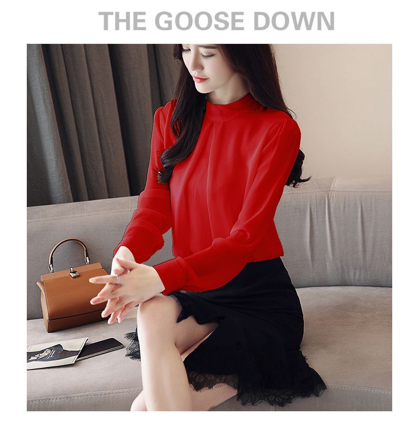 Sienne - Effen blouse met nephals