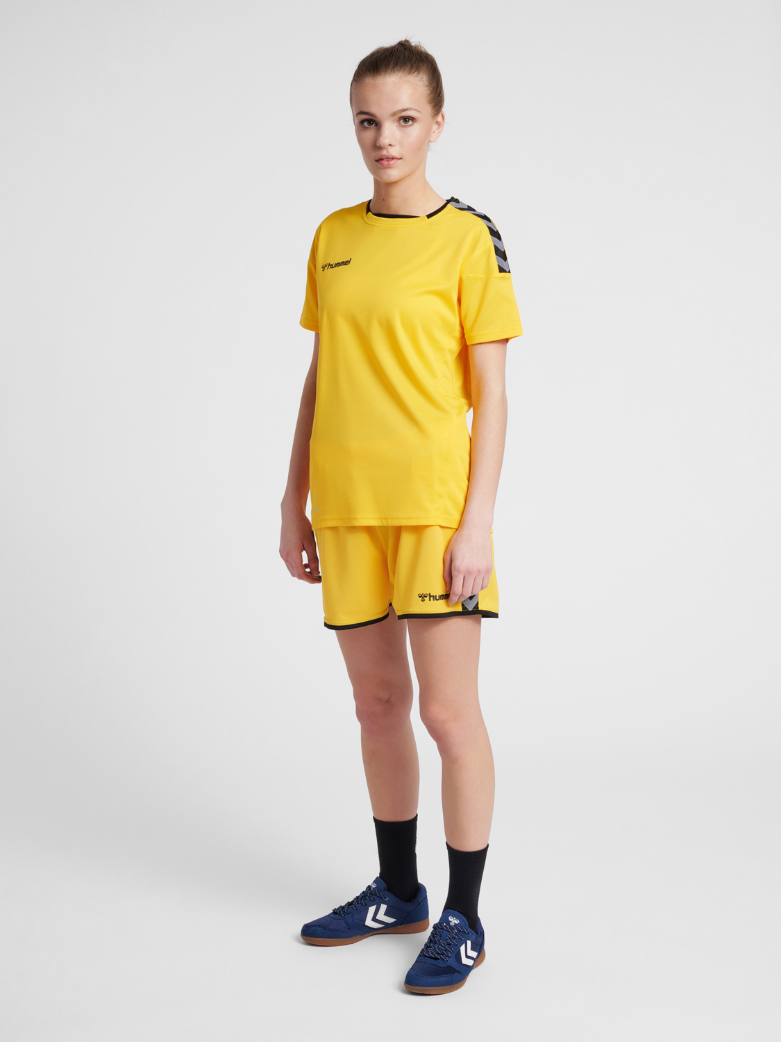 hmlAUTHENTIC POLY JERSEY WOMAN S/S