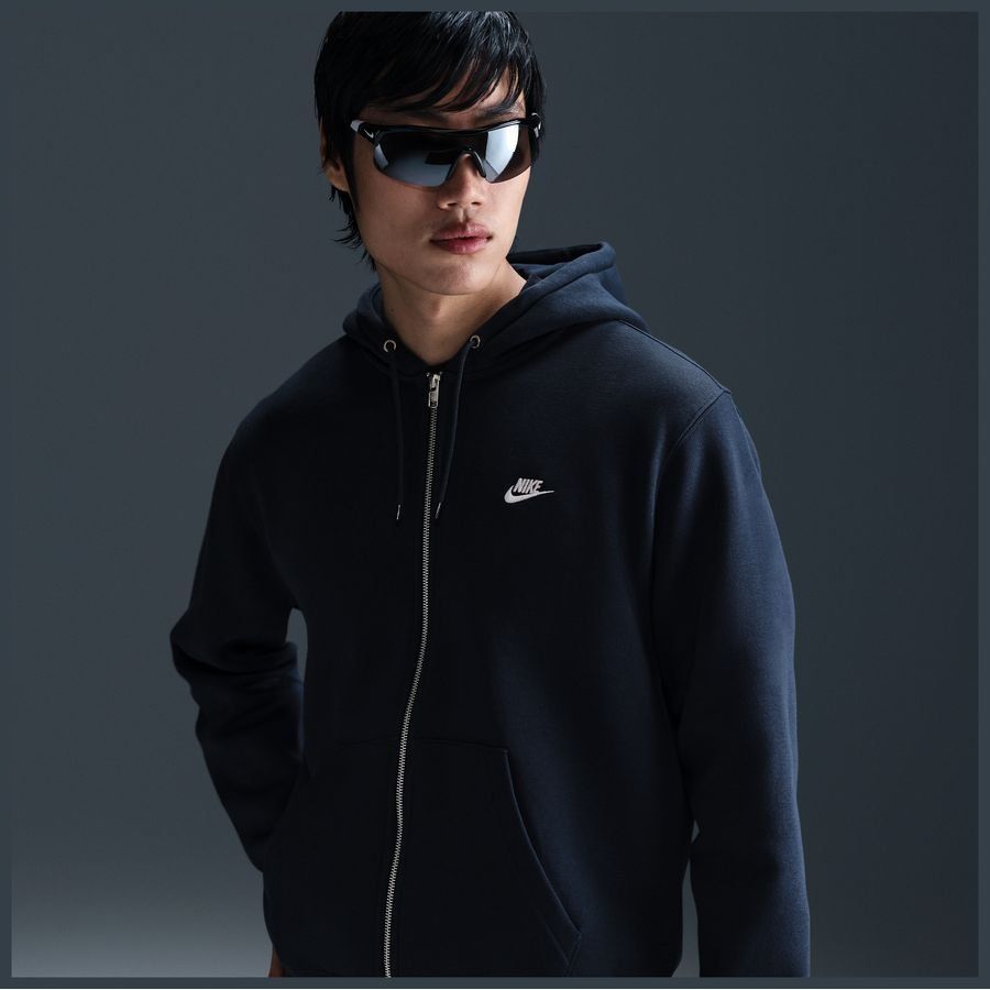 Nike Club