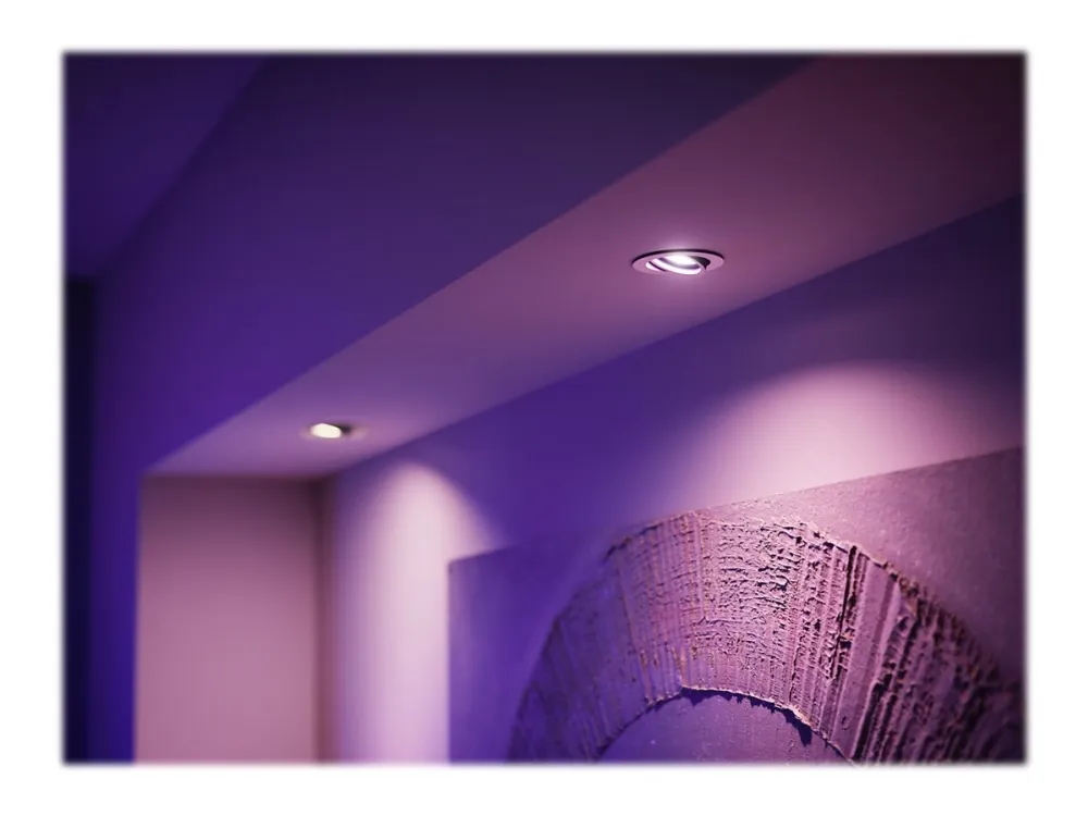 Philips Hue White and Color Ambiance - LED-lyspære - GU10 - 5 W (tilsvarende 35 W) - klasse G - 16 millioner farver - 2000-6500 K (pakke med 3)