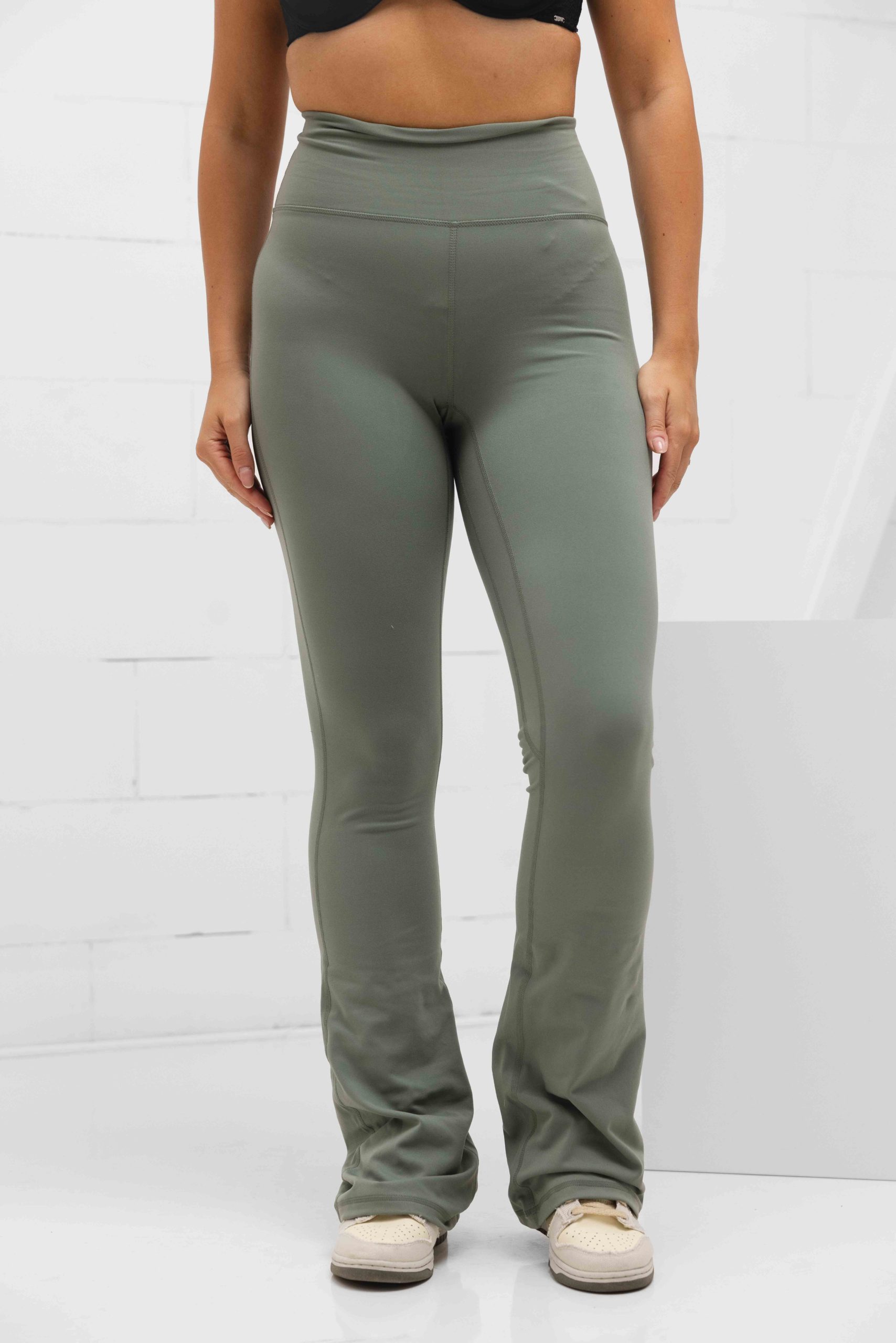 Guess Hoge Taille Flared Broek Dames Groen