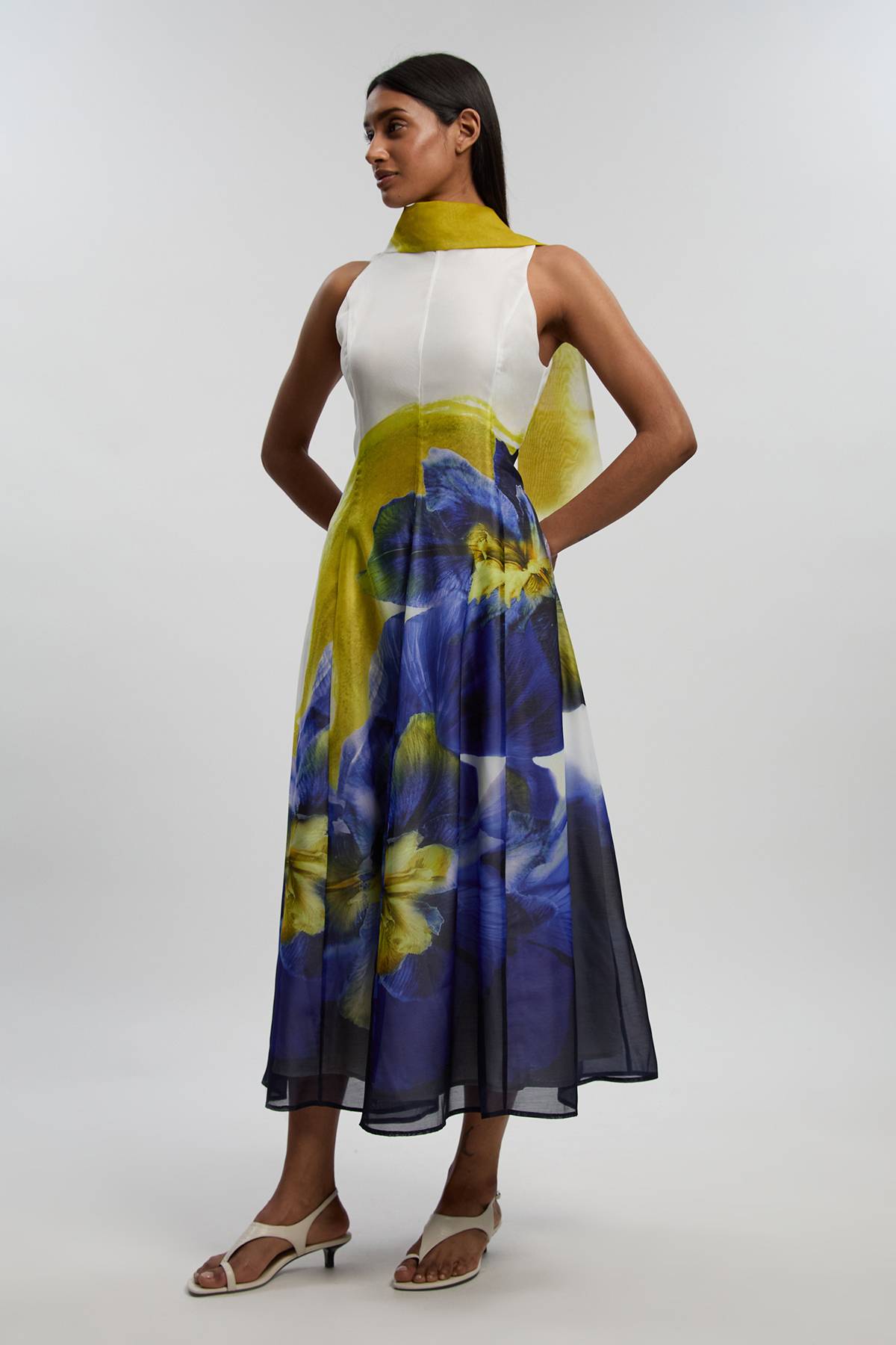KarenMillen Robe Longue Tissée À Détail Foulard En Organza À Imprimé Floral Photographique Petite