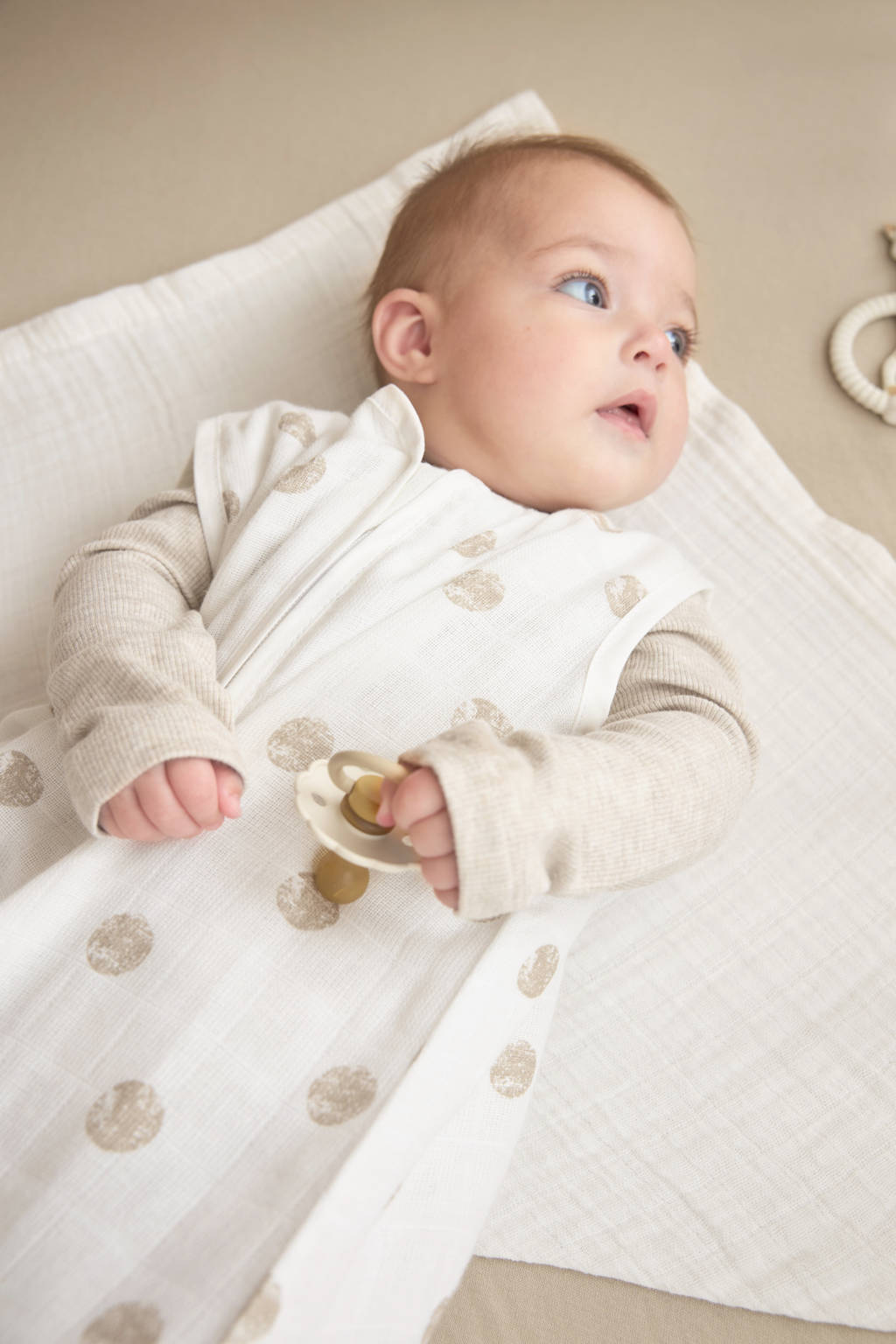 hydrofiele baby zomerslaapzak Dots sand