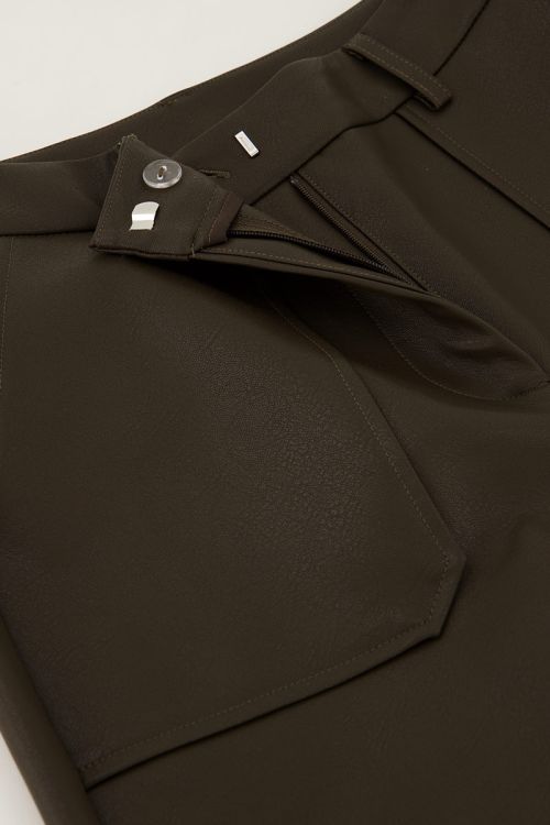 Donkergroene leather look broek met zakken