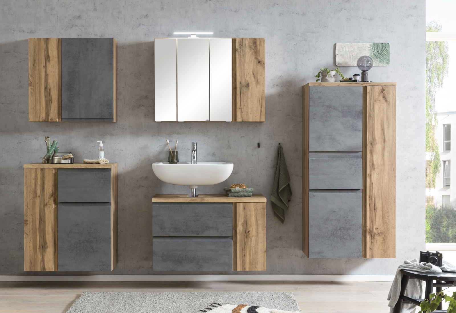 Hängeschrank - Wotaneiche - Oxid Beton - 65 cm