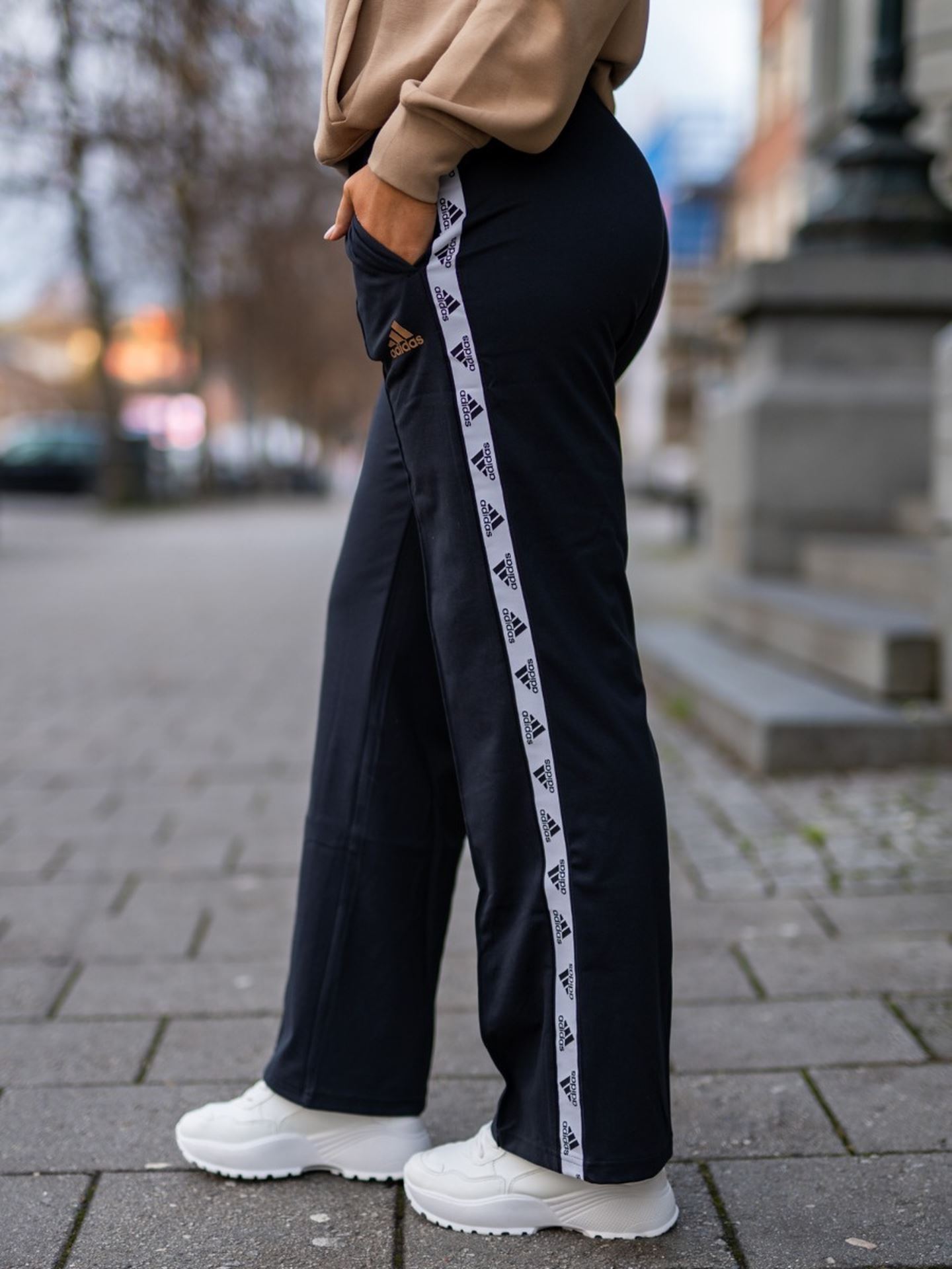 U-4-U Pant