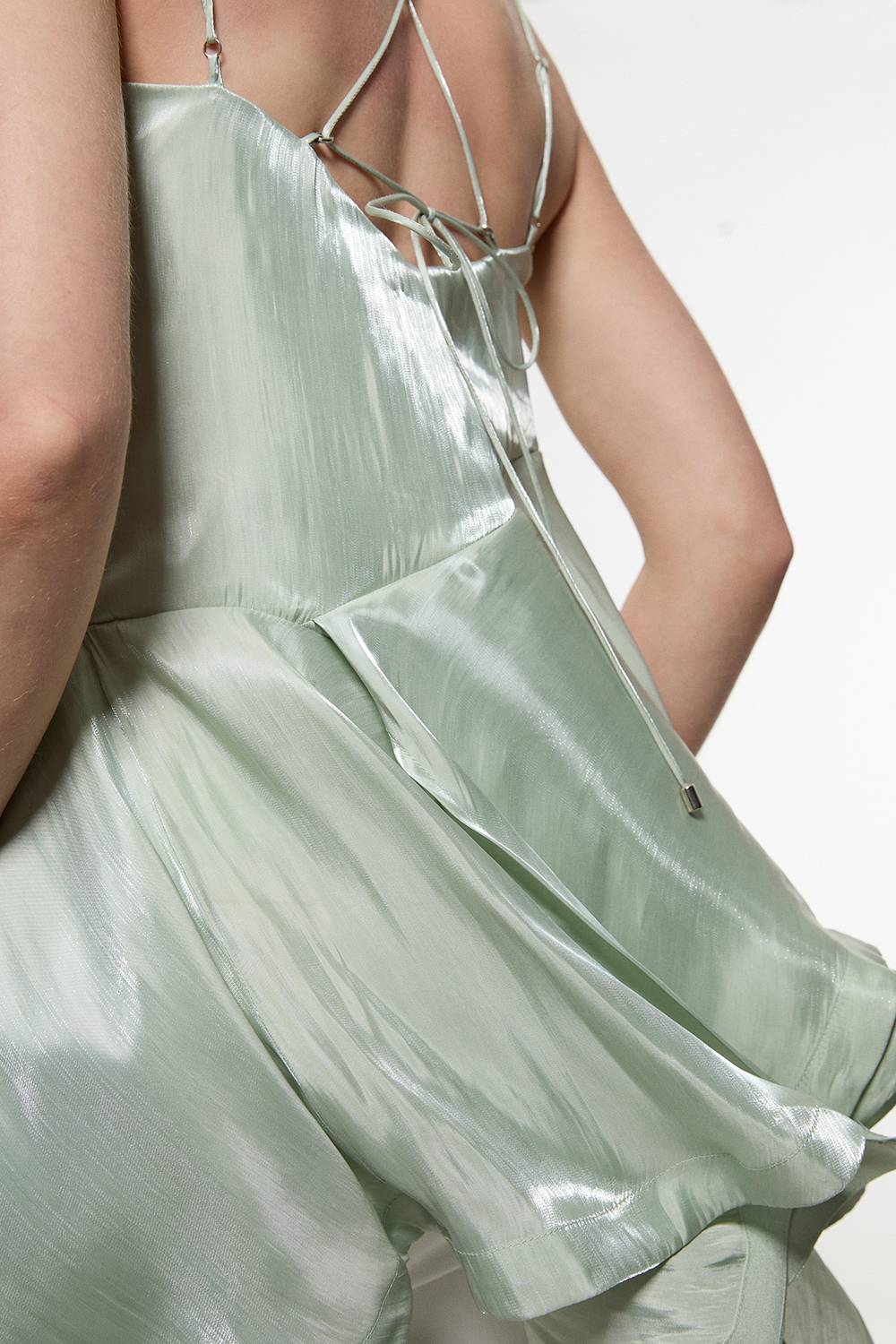 KarenMillen Digital Ophelia Haut Tissé à Détail Peplum Métallique Liquide
