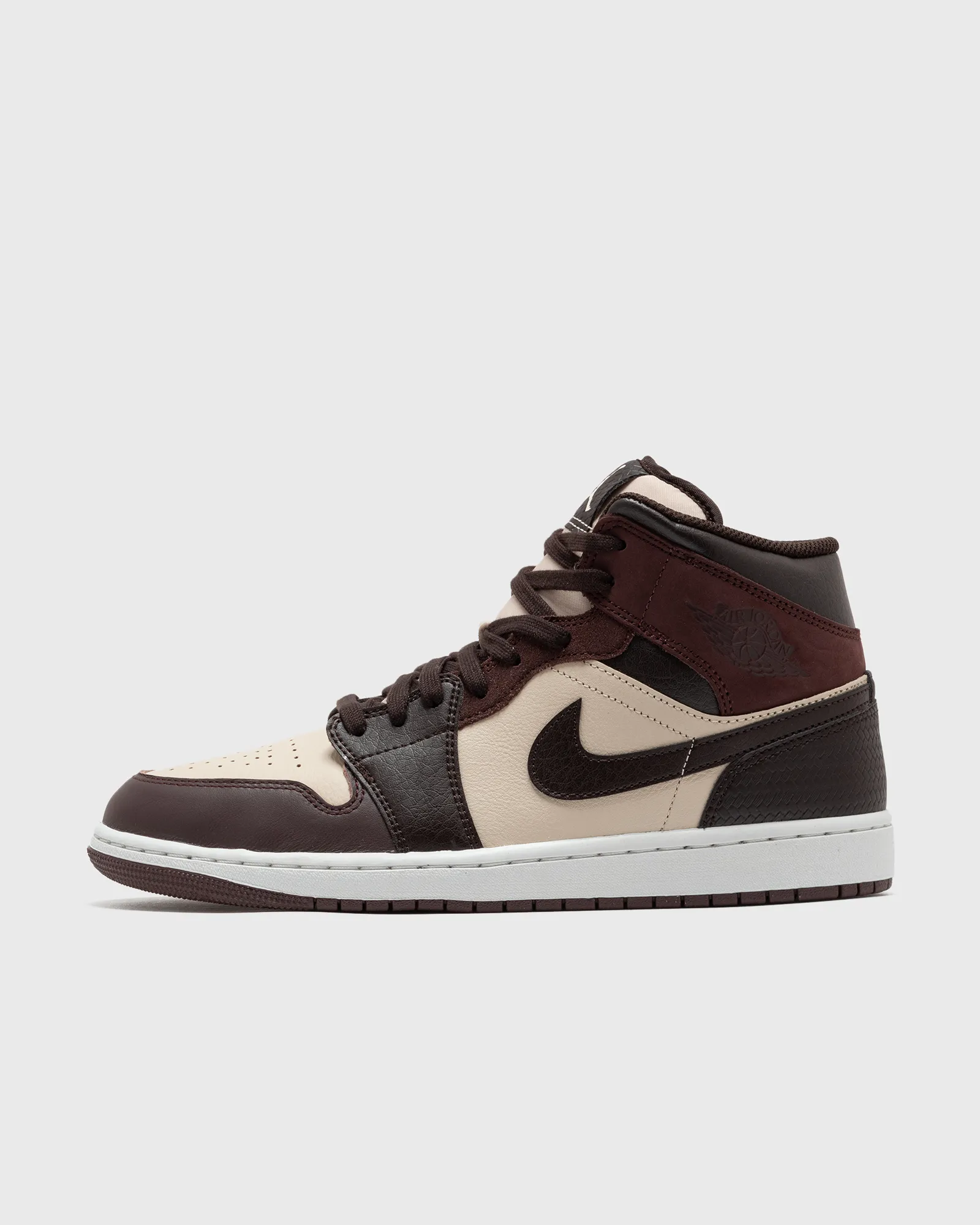 Jordan AIR JORDAN 1 MID SE 'PARIS YMCA'