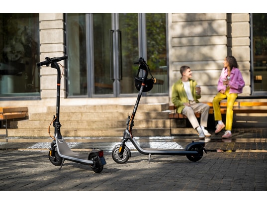 SEGWAY - Trottinette électrique Ninebot by Segway E2 Plus E II