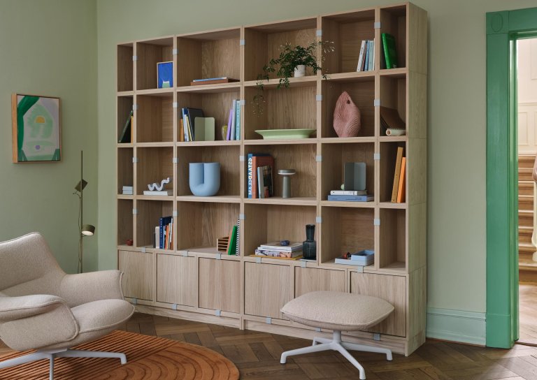 Muuto Post vloerlamp zwart