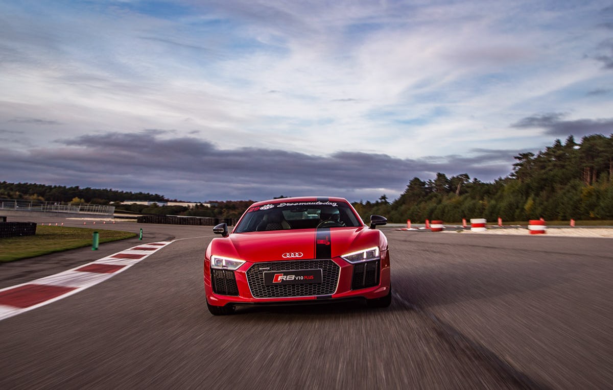 Renntaxi Audi R8 Bad Driburg