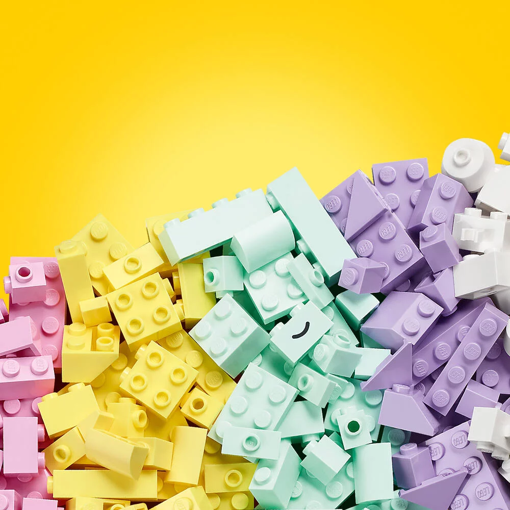 LEGO®CLASSIC 11028 - L’AMUSEMENT CREATIF PASTEL