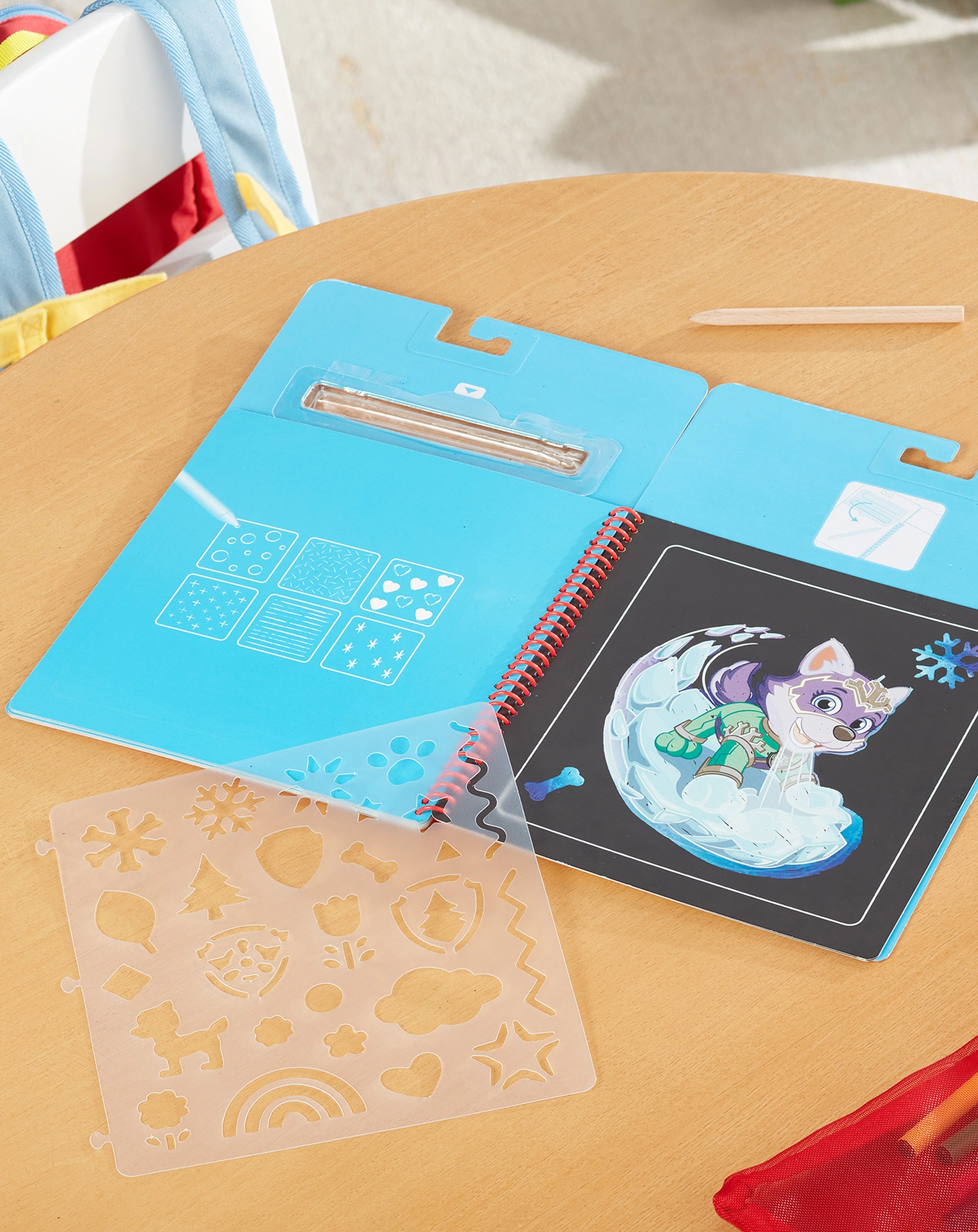 Kratzblock PAW PATROL - SKYE mit Holzstift