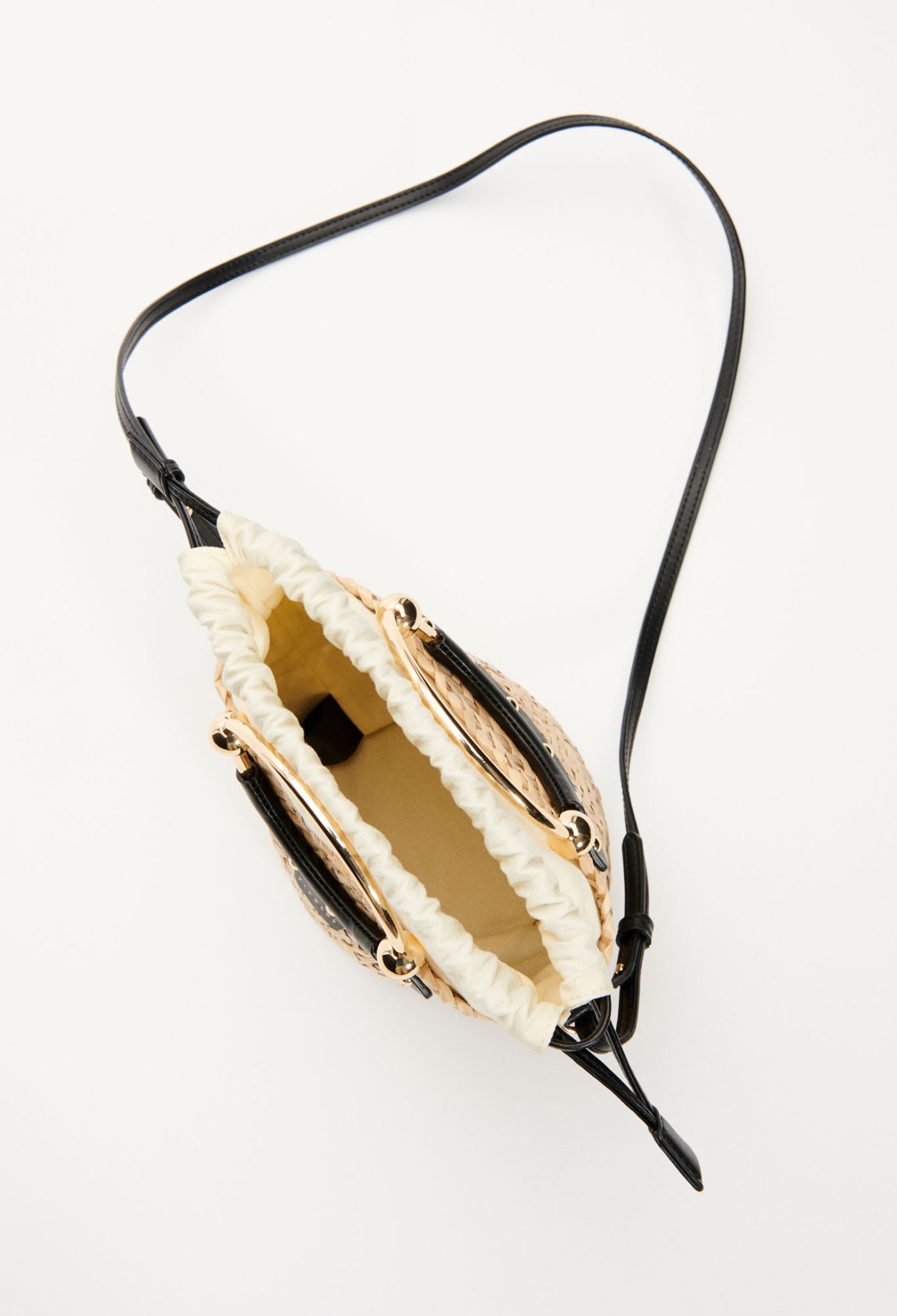 Petit panier blanc osier