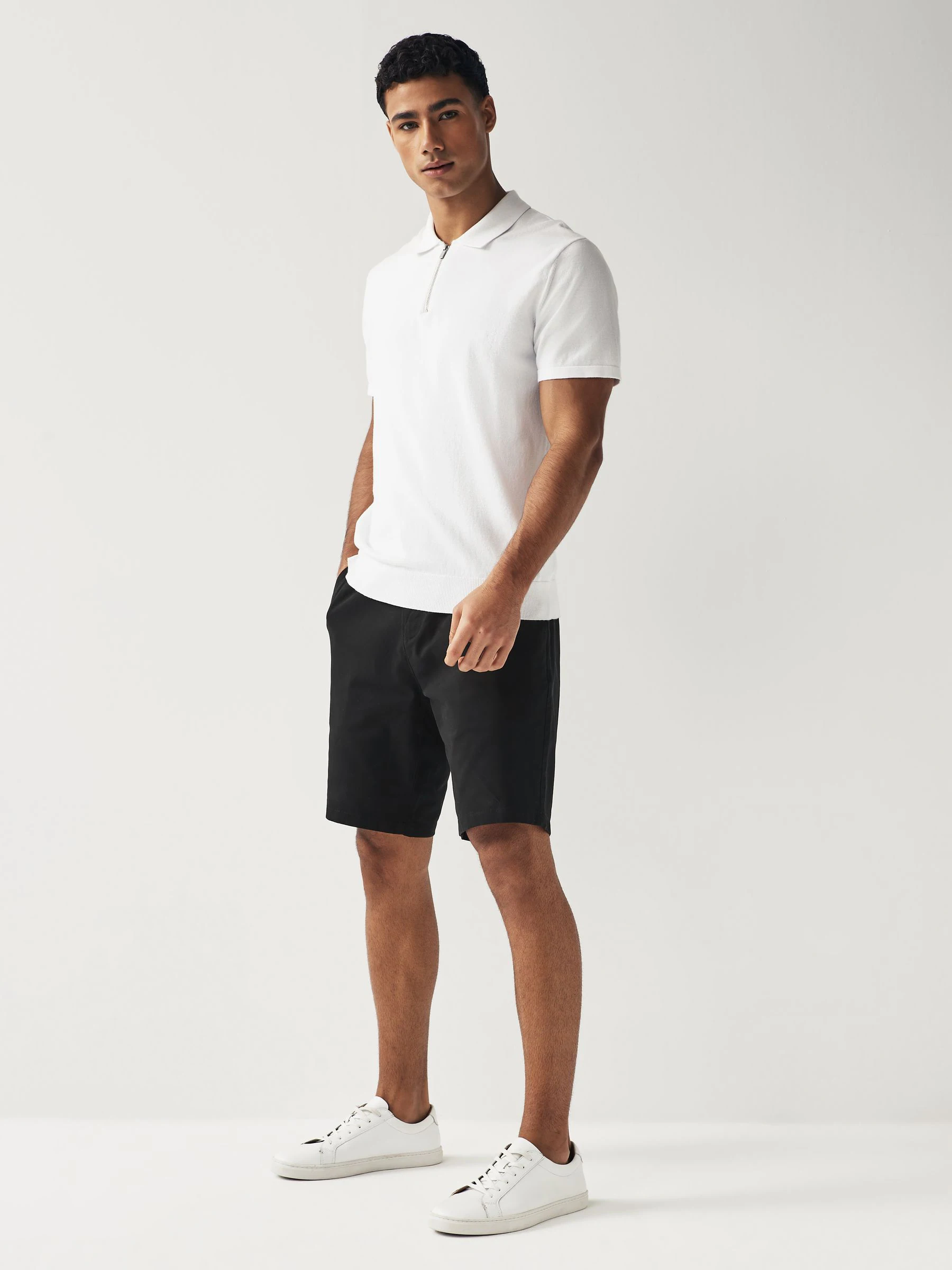 Zwart - Slim Fit - Chinoshort met stretch
