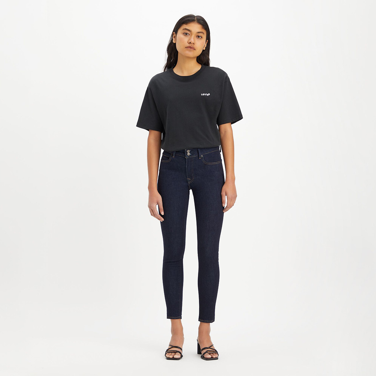 Calça jeans Levi's 711™ com dois botões