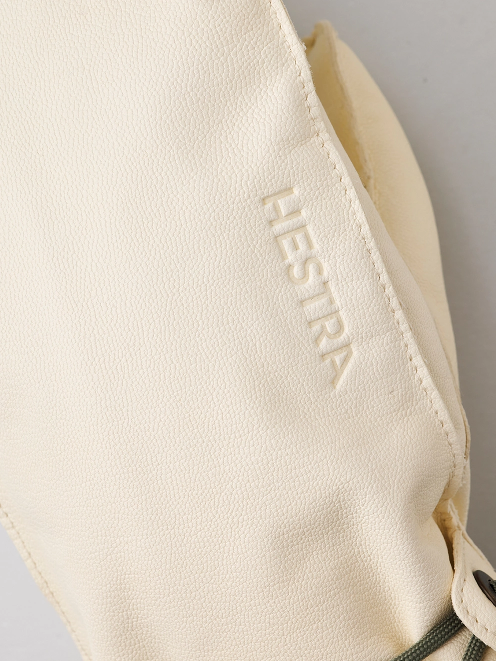Hestra Wakayama Mittens almond white/almond white