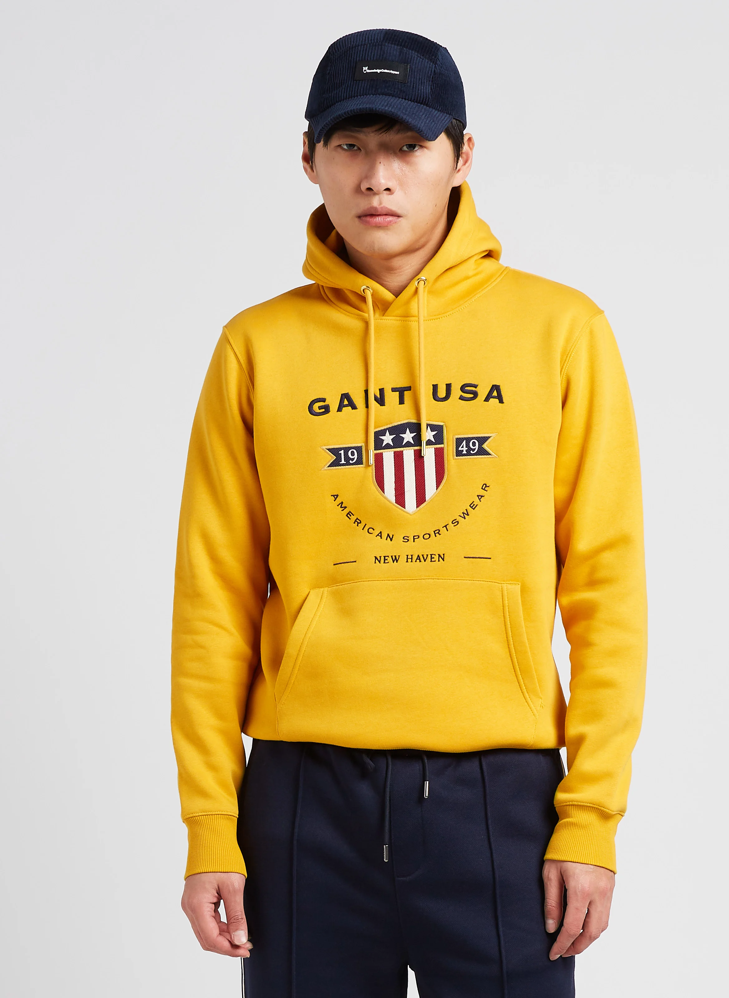 Sweat à capuche brodé | Doré