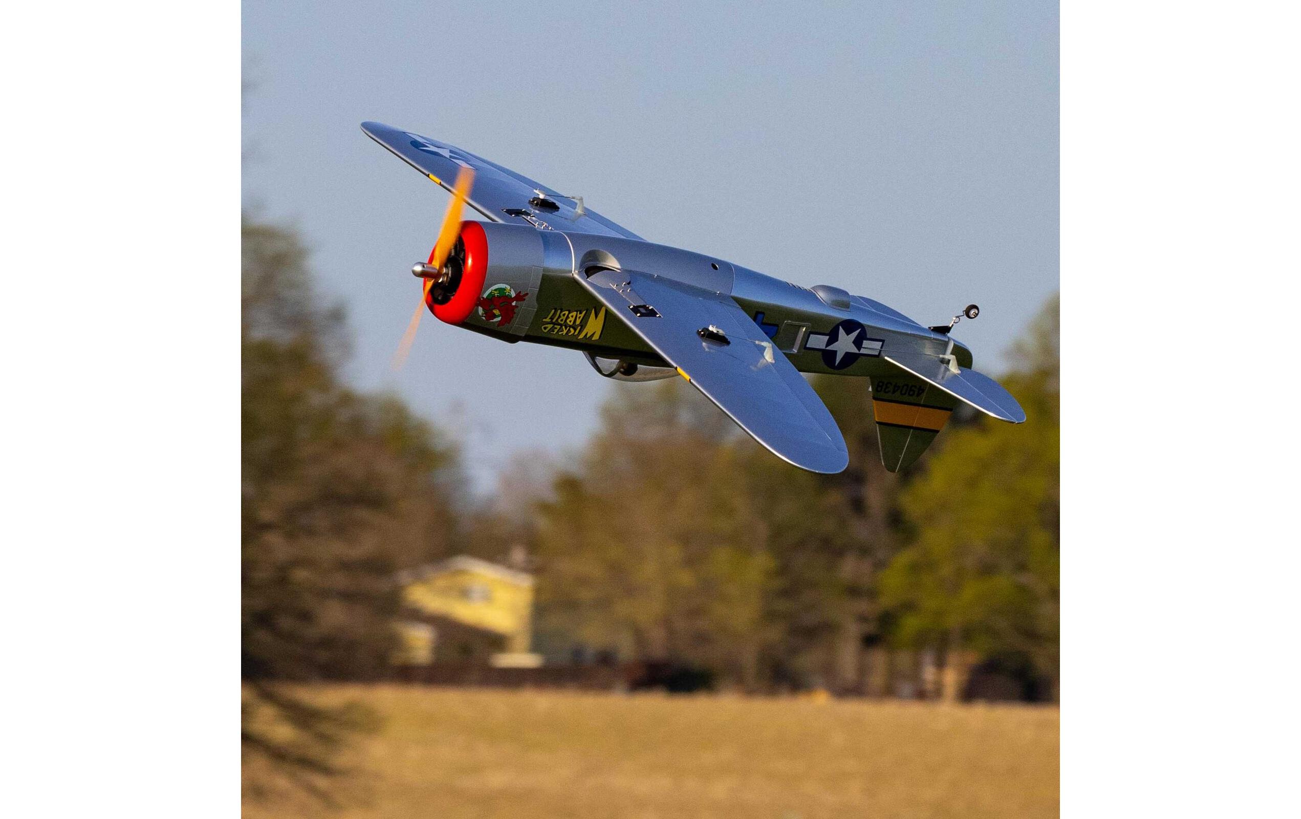 Warbird P-47 Thunderbolt 1435 mm PNP<br>Weitgehend vormontierter Warbird mit Brushless Antrieb