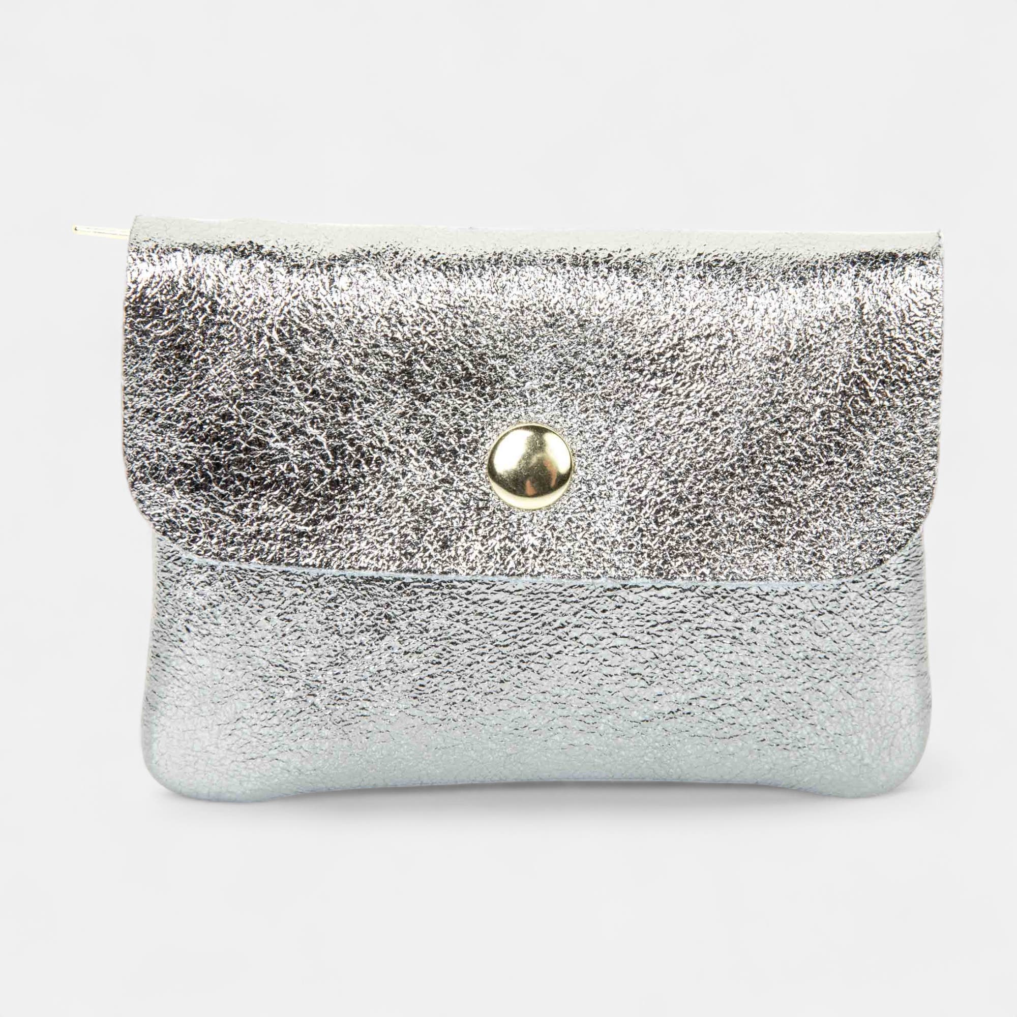 Petite maroquinerie en cuir argent